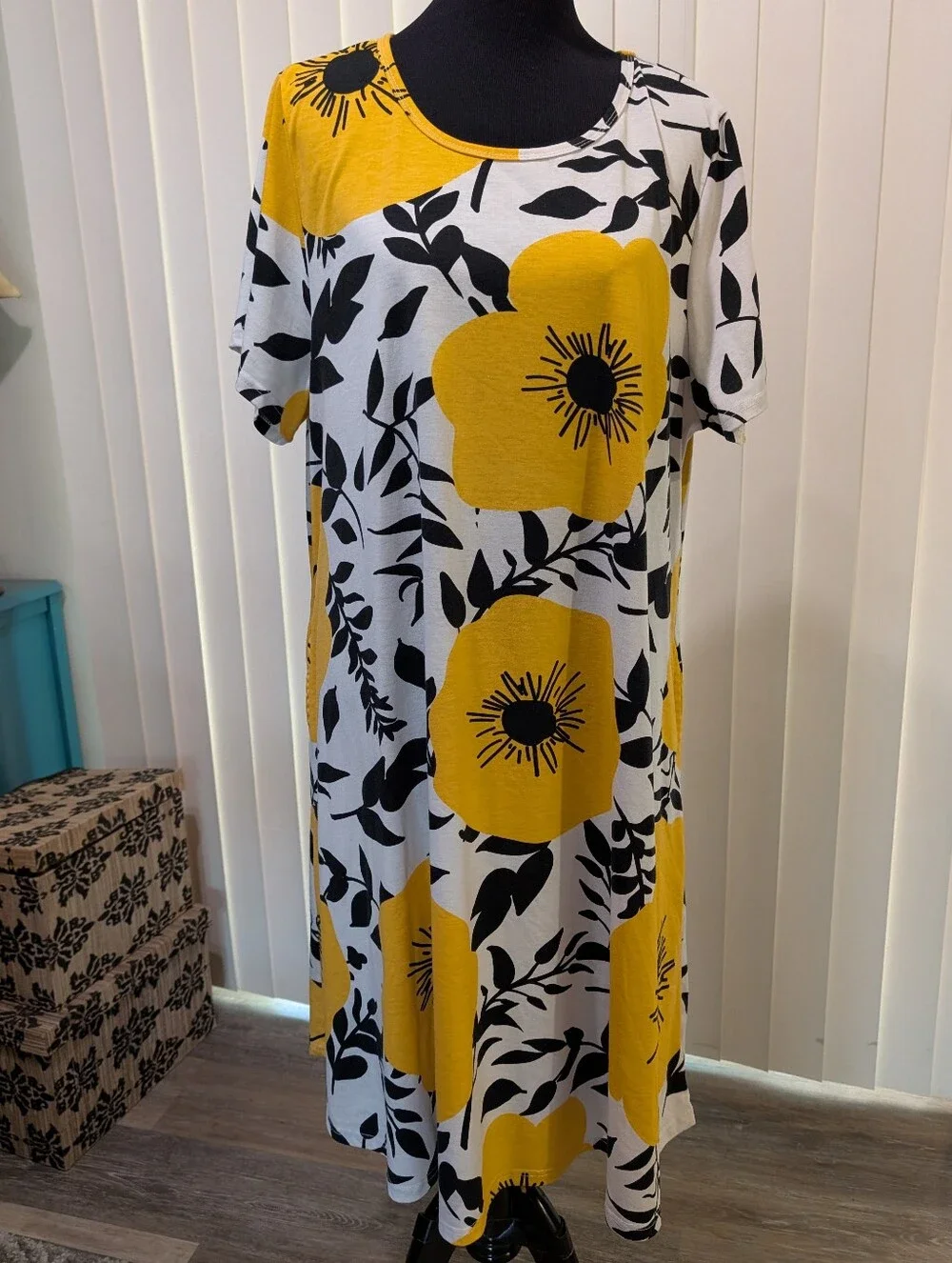 Lularoe Floral Dress Jessie - Picture 1 of 5